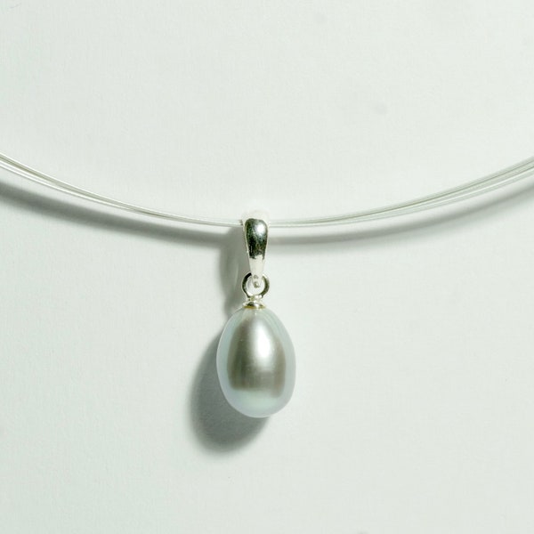 Pearl pendant gray silver