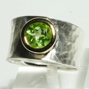 Peridot ring size adjustable