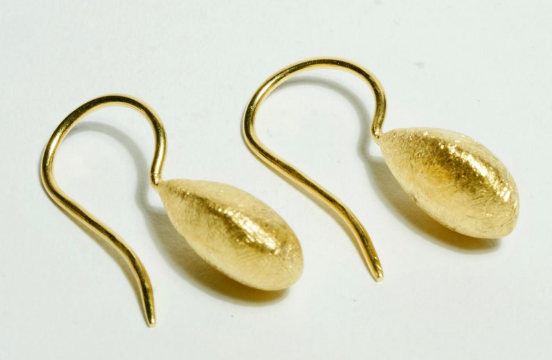 Earrings gold drops image 2