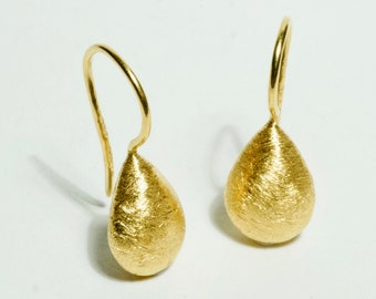 Earrings gold drops