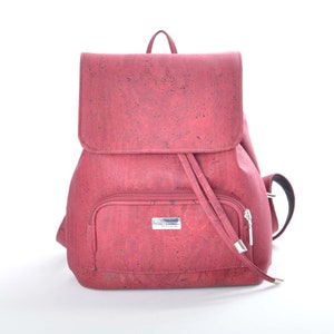 Sac à dos léger en cuir de liège végétalien, sac boho pour femme durable, sac en liège végétalien résistant à l'eau moyen, sac à dos de couleur rouge