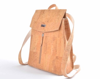 stylish cork backpack made in harmony with nature, sustainable woman bag, water resistant, vegan cork bag, slowfashion, conscious fashion