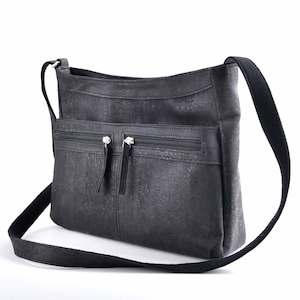 Bandolera vegana, bolso de piel de corcho, piel vegana, bolso de ciudad con estilo, bolso de ciudad mujer ecológico, corcho original, bolso bandolera negro.