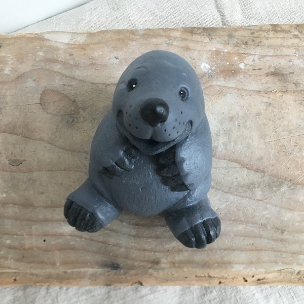 Latex rubber mold/mould for concrete plaster resin and more Cute mole