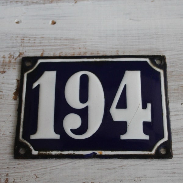 altes Emailleschild Hausnummer 194