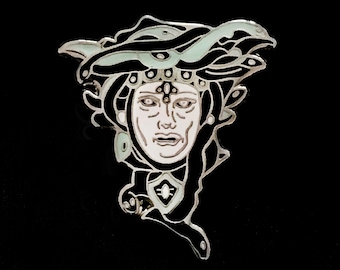 Gorgo - Enamel Pin