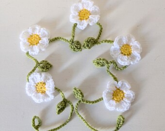 Hand Crochet Daisy Flower Garland, Nursery/Campervan Decorations