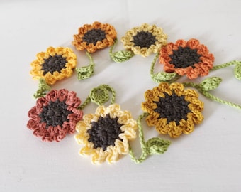Hand crochet sunflower bunting, Colourful garland, Sunflower wall decoration, Nursery sunflower chain garland, Wedding sunflower decorations