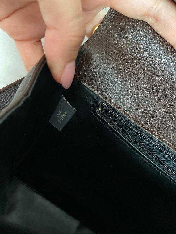 old crocodile handbolsas