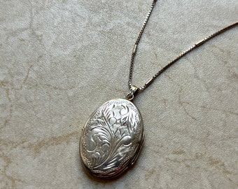 Vintage  Embroidered Silver Locket Necklace