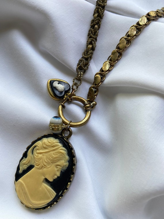 1960s Antique Brass Pocket Watch Chain With Cameo Loc… Gem