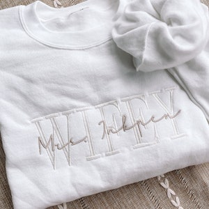 Sweat-shirt brodé original personnalisé pour femme BLANC | Sweatshirt avec nom de famille personnalisé | Sweat-shirt de mariée | Sweat-shirt de fiançailles | Mariée