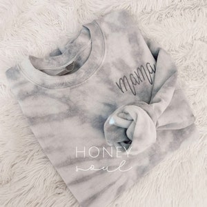 Embroidered mama tie dye sweatshirt || mama sweatshirt || mama tie dye sweatshirt || mama loungewear || mama tie dye || tie dye sweatshirt