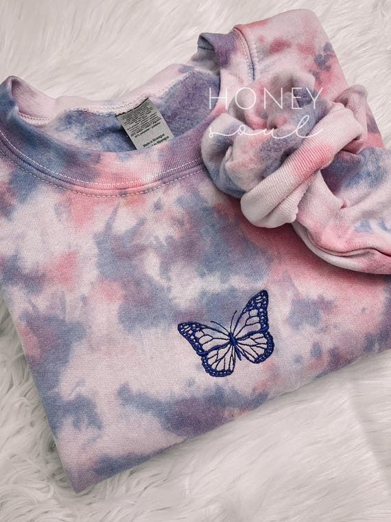 Butterfly tie dye sweatshirt hotsell