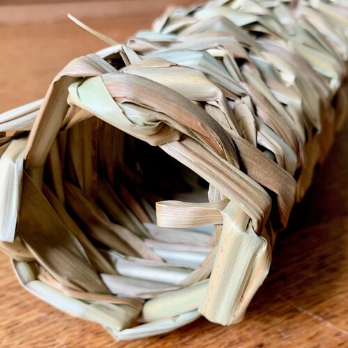 Mini Seagrass Tunnel Chew Toy | Safe, Non-Toxic, Handmade | for Bunny Rabbits, Guinea Pigs, and Other Small Pets