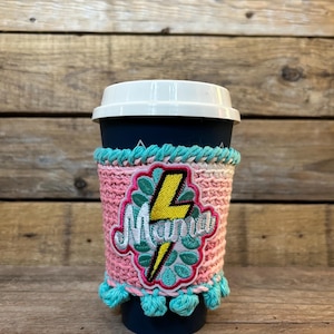 Gemütlich/Gehäkelt/Tasse/Mama/Huhn/Henne/Muttertag/Handarbeit/Geschenkidee