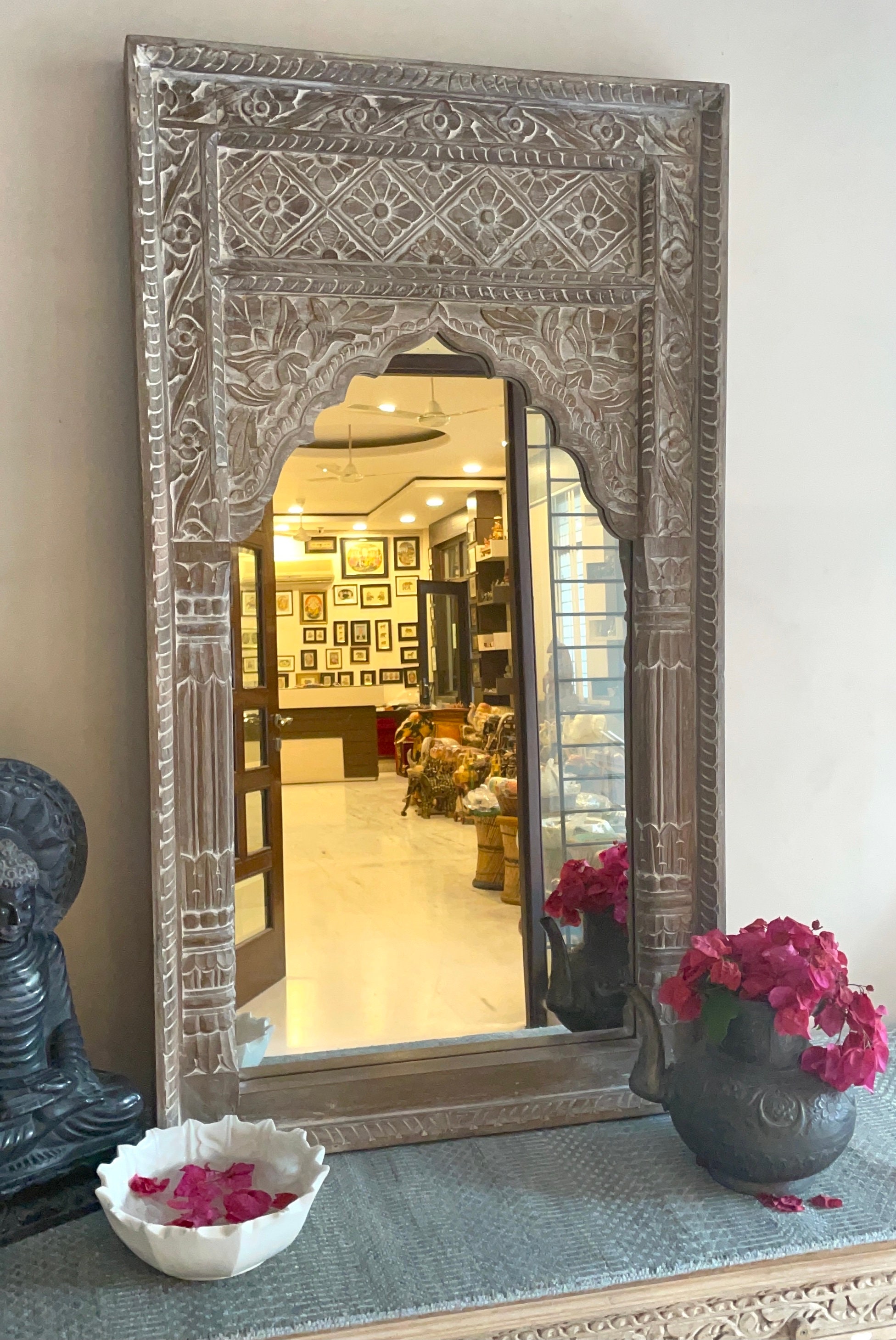 インドの手彫り木製壁掛けミラー、Jharokhaミラー、壁装飾