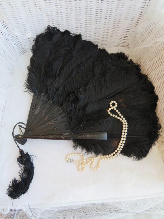 wonderful antique ostrich feather fan