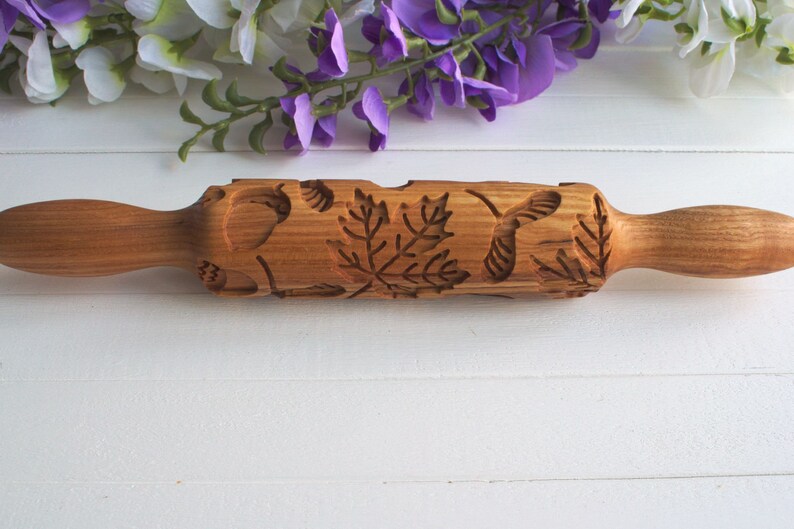 Embossing roller for cookies Leaves Acorns Engraved rolling pin Oak Small rolling pin Maple Wooden carved rolling pin