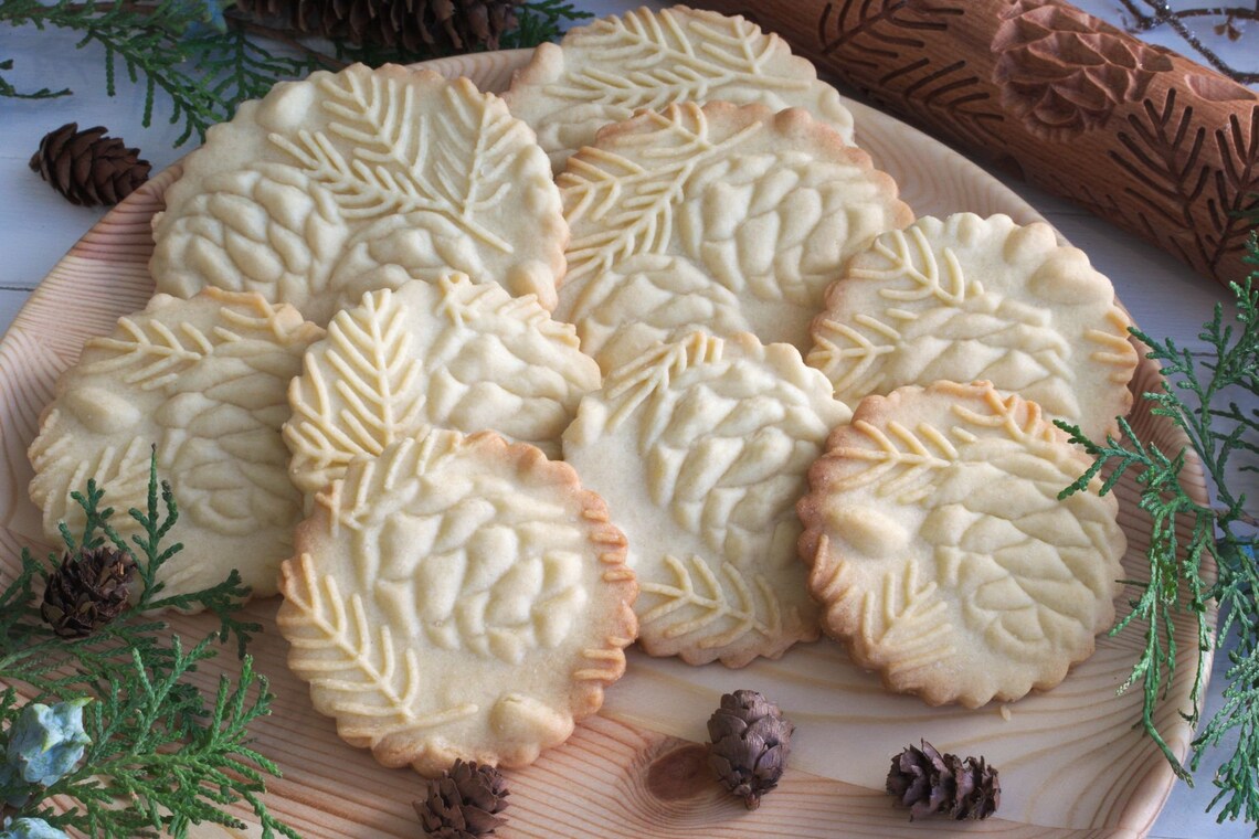 Cedar cones Siberian pine Small rolling pin Wooden carved Etsy