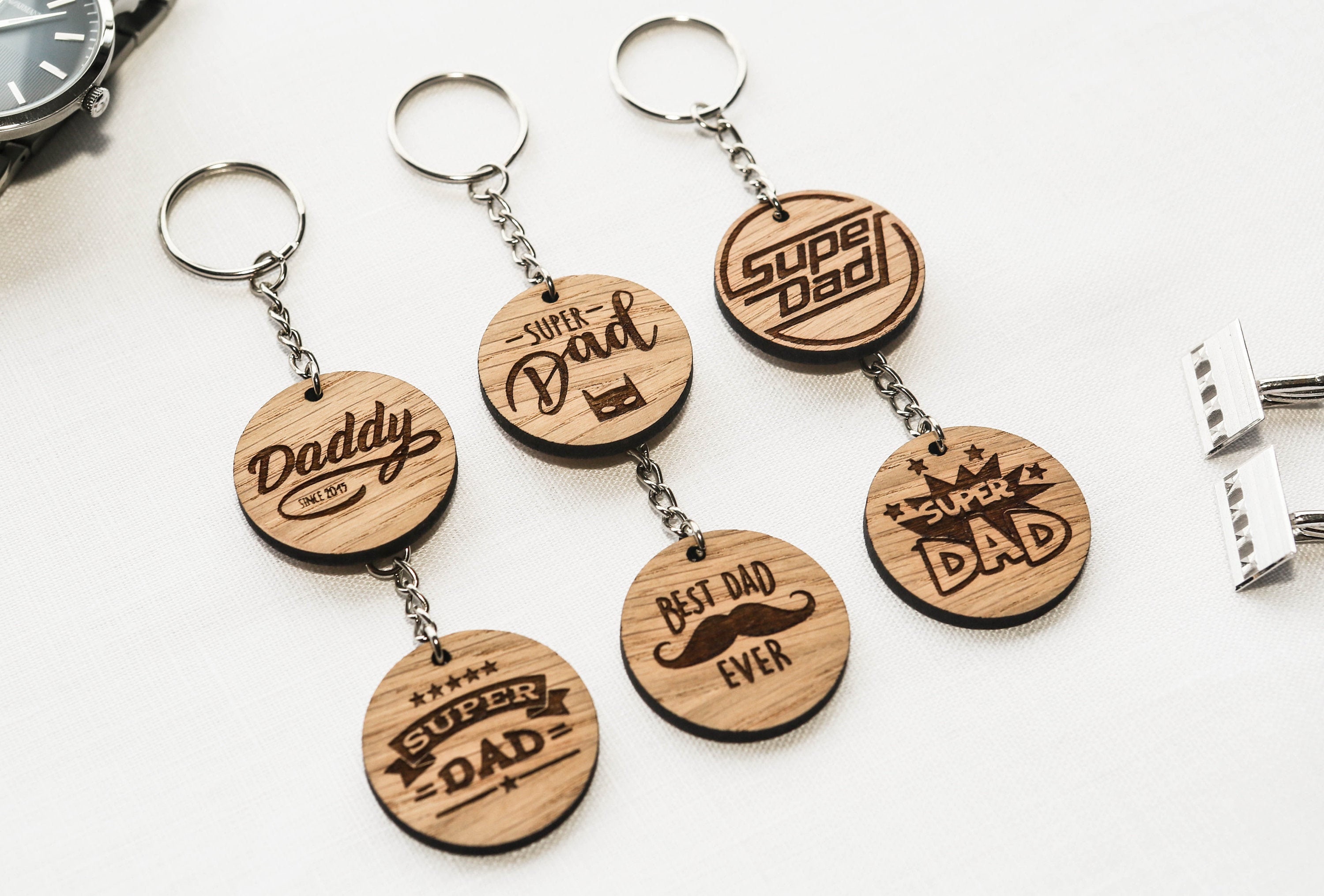 Personalised Dad Keyring Engraved wooden keyring Etsy.de
