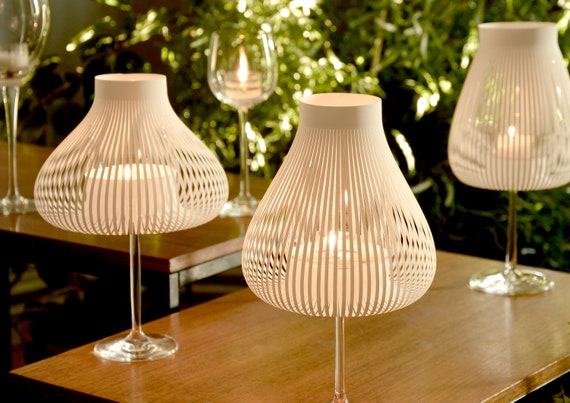 draagbaar karakter Stad bloem MISS MOLLY lampenkappen voor wijnglazen wit bruiloft tafel - Etsy Nederland