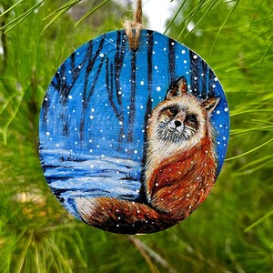 Winter Fox hand painted wood slice,  Snowy Forest Scene, Fox Art Wildlife, Christmas tree hanging ornament, Rustic Farmhouse decor fox lover