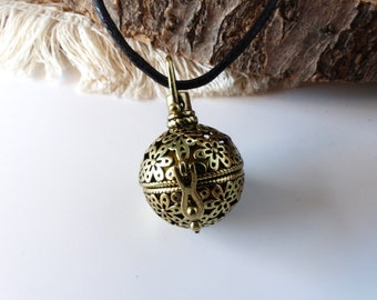 Pregnancy bola - Boheme - maternity necklace for a nice gift - Copper cage with gold colored bell - Musical ball