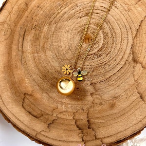 Magnifique et délicat bola de grossesse collier de maternité pour joli cadeau cage dorée grelot intégré non visible Breloque Abeille image 7