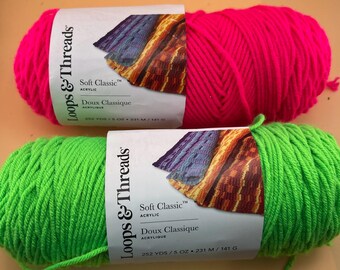2 strengen van 5 ounces Lussen en draden Zacht Klassiek neonroze en limoengroen