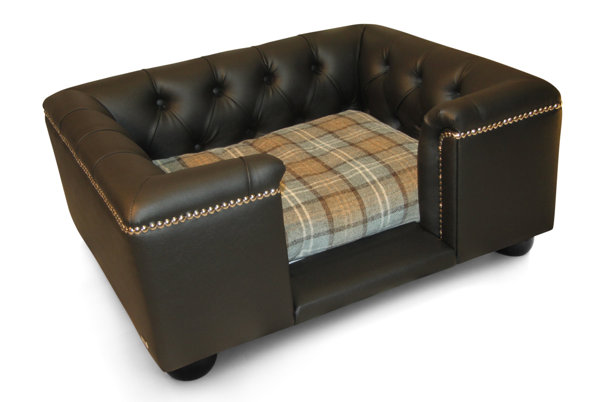 Luxury 'sandringham' Dog Bed Black Faux Leather | Etsy
