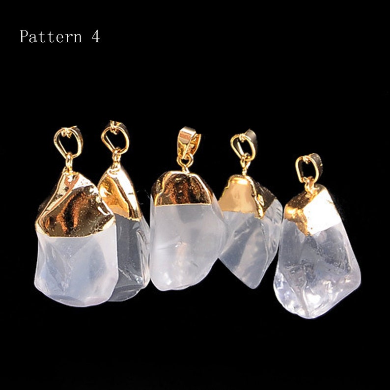 Natural Cystal Raw Rough Fluorite Quartz Stones Irregular Shape Stone Gold Plating Pendant with Hole for Necklace Craft Project Making
