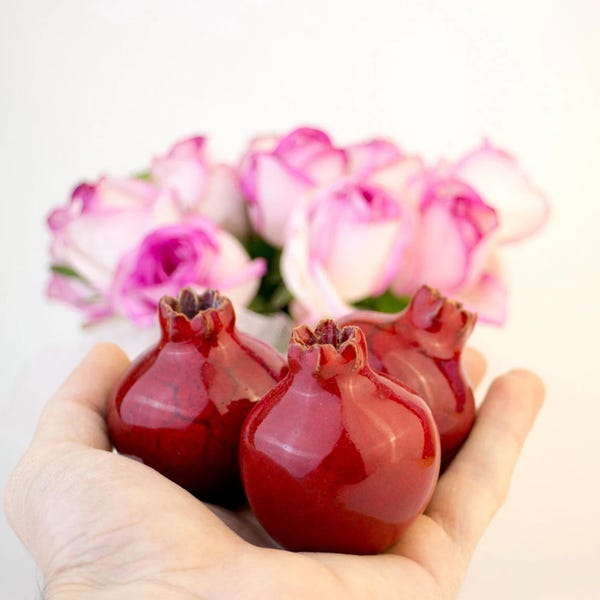 Handmade Ceramic Pomegranate Vase: Wedding Favor Gift