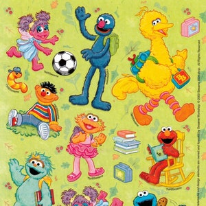 Feuille d'autocollants des années 2000 avec les personnages de Sesame Street, Elmo, Cookie, Ernie et Big Bird, Oscar, Grover, Abby, etc.