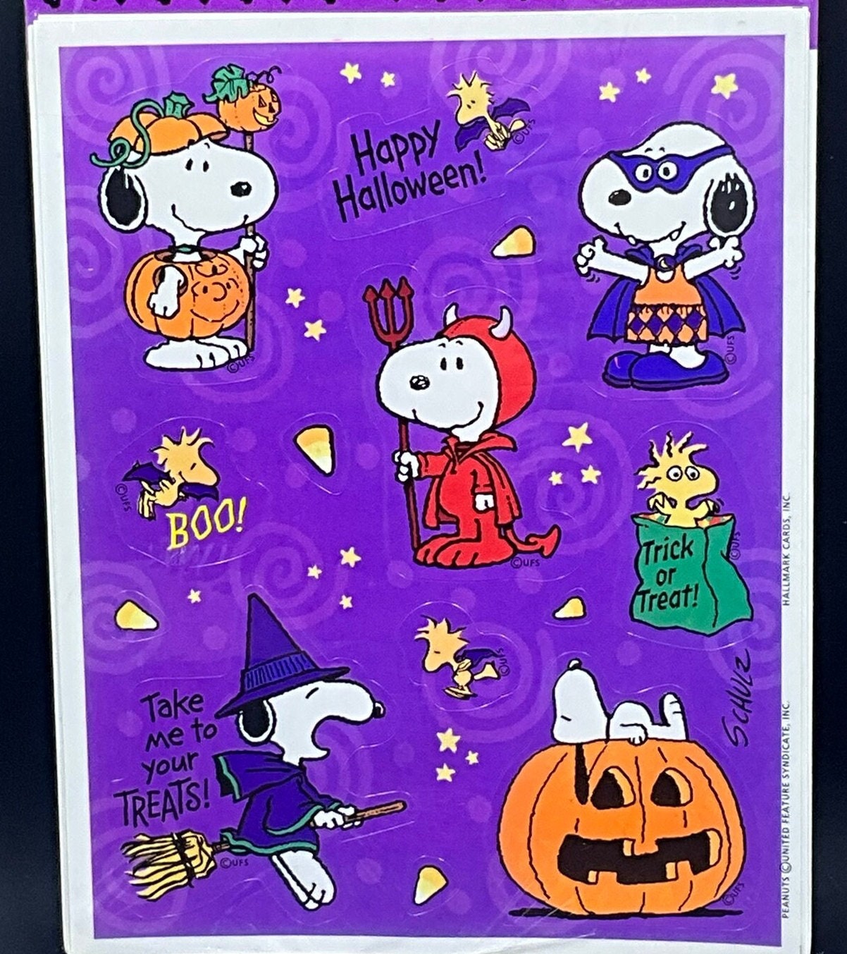 Vintage 1980s 1990s Sticker Sheet: Hallmark Peanuts, Charlie Brown, Snoopy  Sticker Sheet, Woodstock, Halloween, the Great Pumpkin, Purple - Etsy Israel, image size:1202x1353