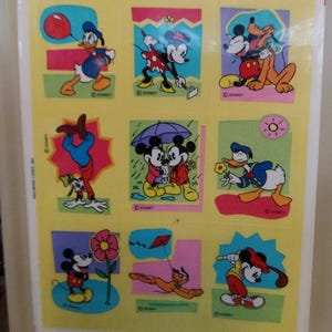 Stickers vintage des années 80, 90, feuille d'autocollants des partenaires de danse, marque de fabrique de Mickey et Minnie