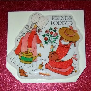 Années 1980, 1990, 2000, vintage Holly Hobbie, jardinage avec un ami, autocollant gonflé, support original