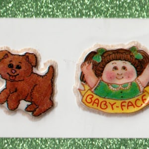 Autocollant gonflé vintage des années 1980 pour enfants, rare et restauré, poupée visage bébé fille et chien (petit)