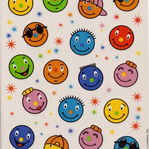 Feuille d'autocollants vintage des années 80, des années 90, des visages mignons avec diverses émotions