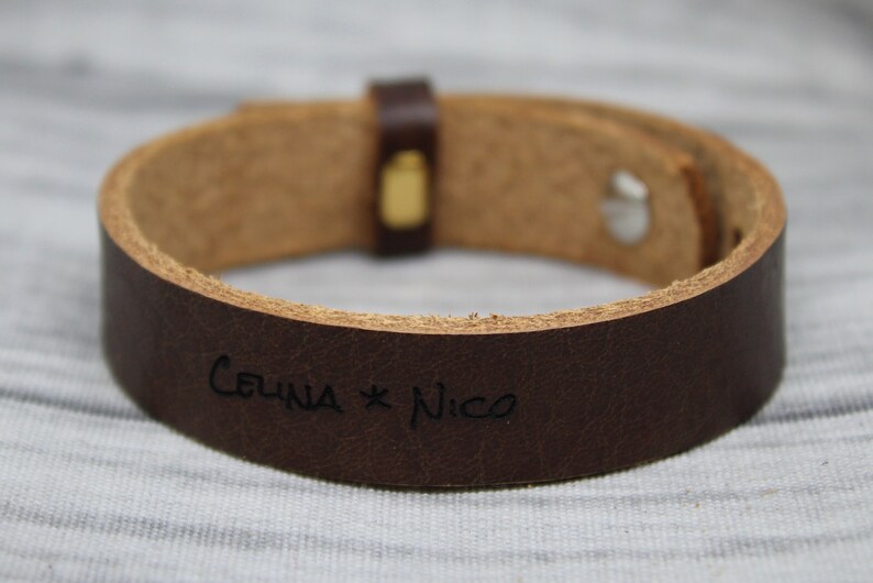 Leather strap brown with personal engraving
