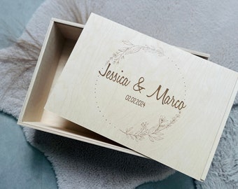 Erinnerungskiste Hochzeit - Erinnerungsbox - Kiste Box Holz - Geschenk zur Hochzeit Jahrestag - Schrift 2 - Blume - Filigran - schlicht