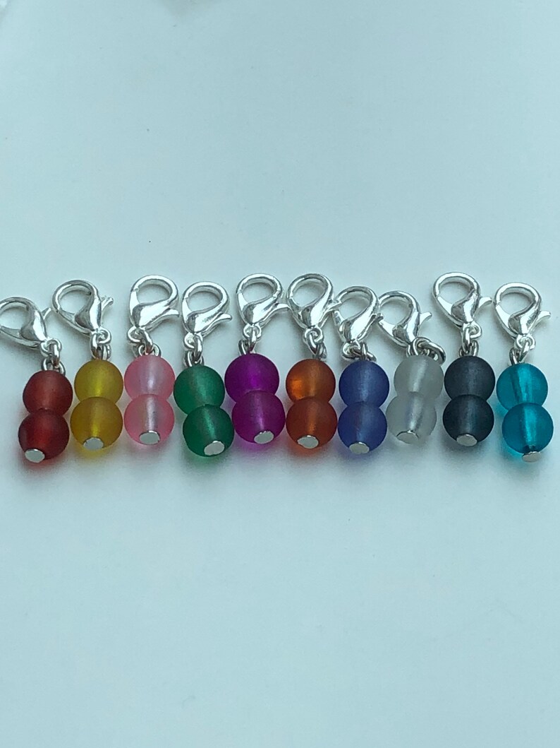 progress marker Zip charm Frosted glass stitch marker Twin glass bead stitch marker Bag charm.