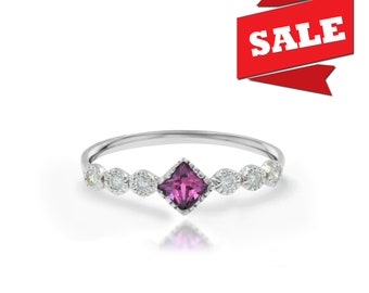 Princess cut ruby ring with genuine diamonds/ Diamond ruby band/ 10k / 14k / 18k Gold/ Minimalist diamond band/ Engagement ring