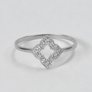 Diamond Clover Ring / Engagement Ring For Women / 18k 14k 10k Gold Wedding Band / Stackable Diamond Ring / Dainty Everyday Ring image 5
