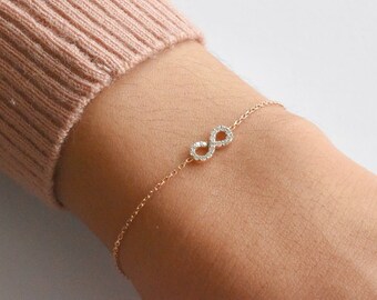 Diamond Infinity knot Bracelet / Solid Gold Infinity Bracelet For Women / Infinity Charm Bracelet / 10K 14K 18K Solid Gold Dainty Bracelet