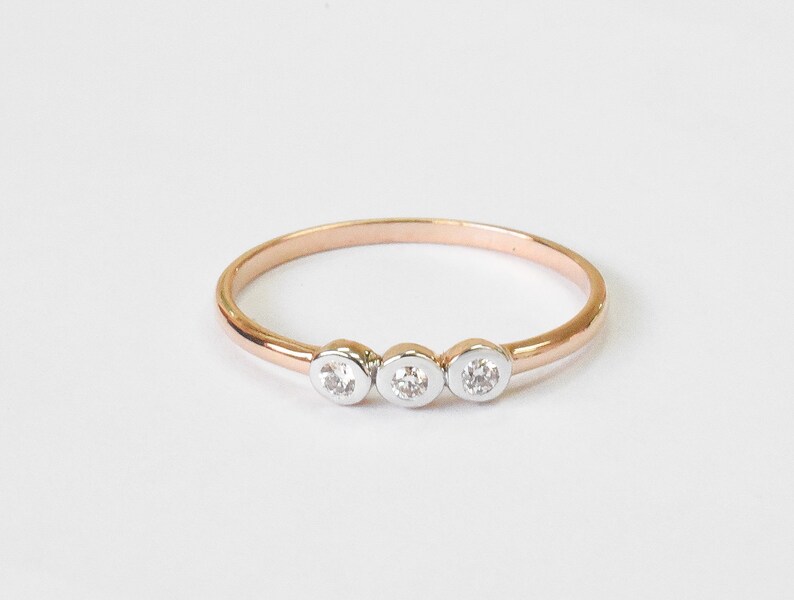 Bezel Set Diamond Ring in 14k 18k Solid Gold Three Stone Diamond Engagement Ring Engagement Ring Thin Gold Ring Dainty Ring GD2012