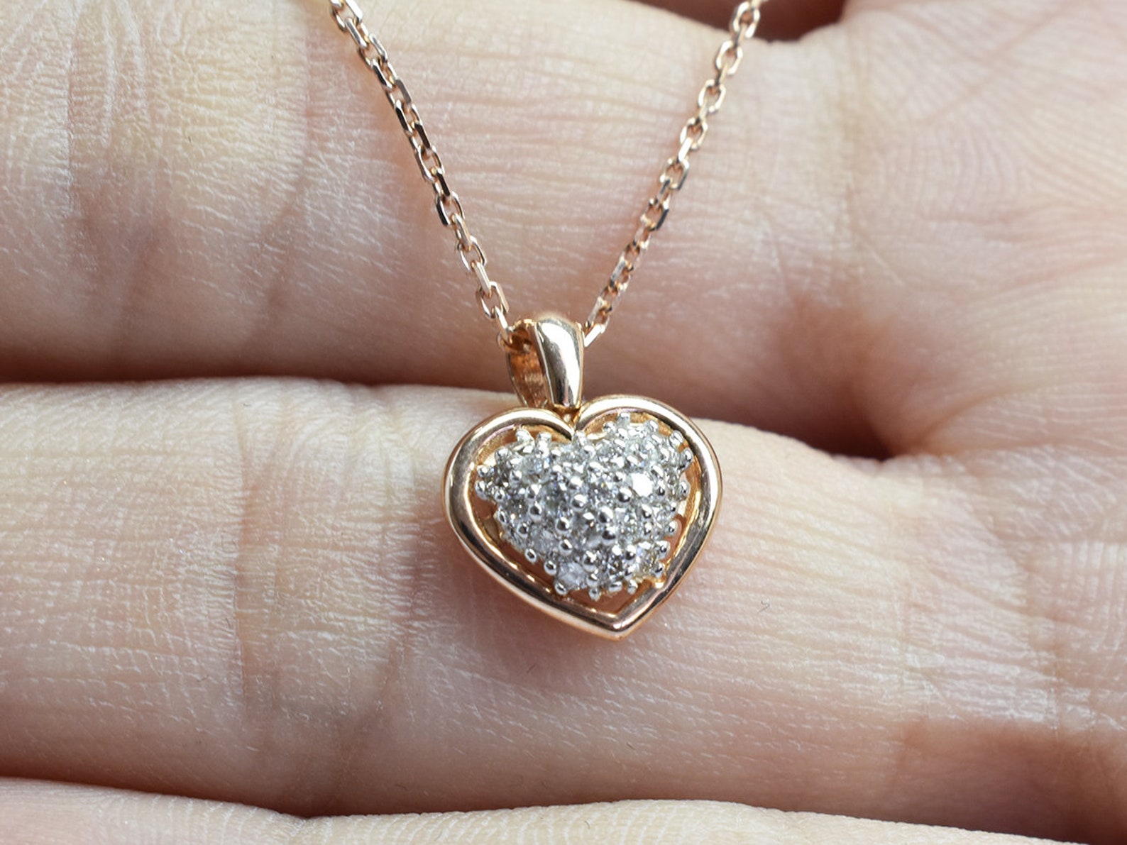18k Gold Diamond Heart Necklace / Diamond Gift for Girlfriend Etsy UK
