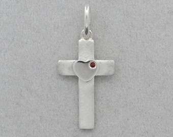 Massives Kreuz mit Herz und Granat ca. 15mm hoch, 925 Silber