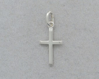 Kleines, schmales Kreuz aus 925 Silber