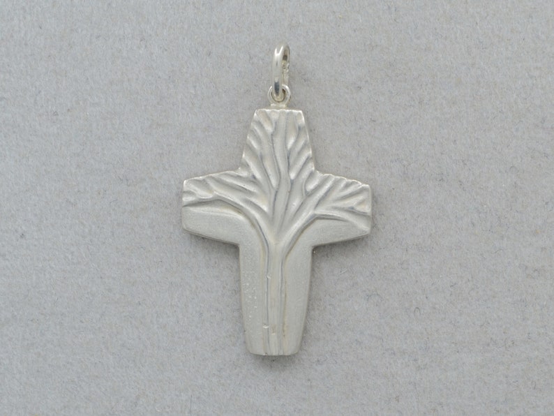 Kreuzanhänger mit Lebensbaum aus 925 Silber ohne Venezianerkette